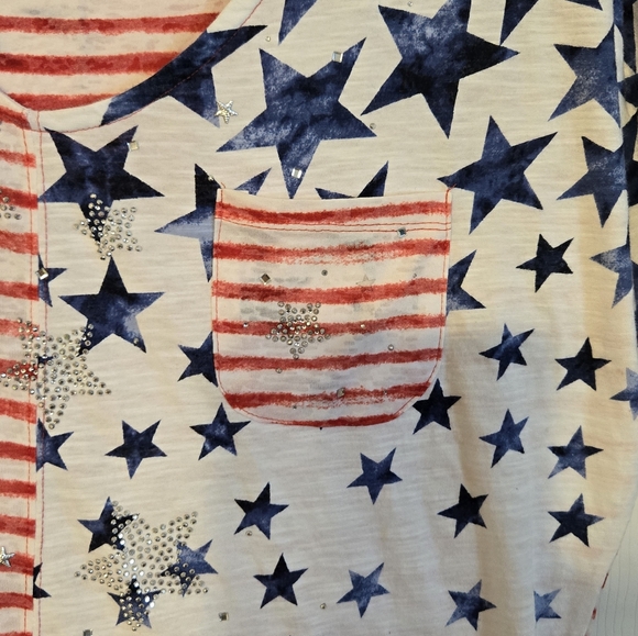 Onque Casual. Tshirt. 175 - Picture 5 of 5